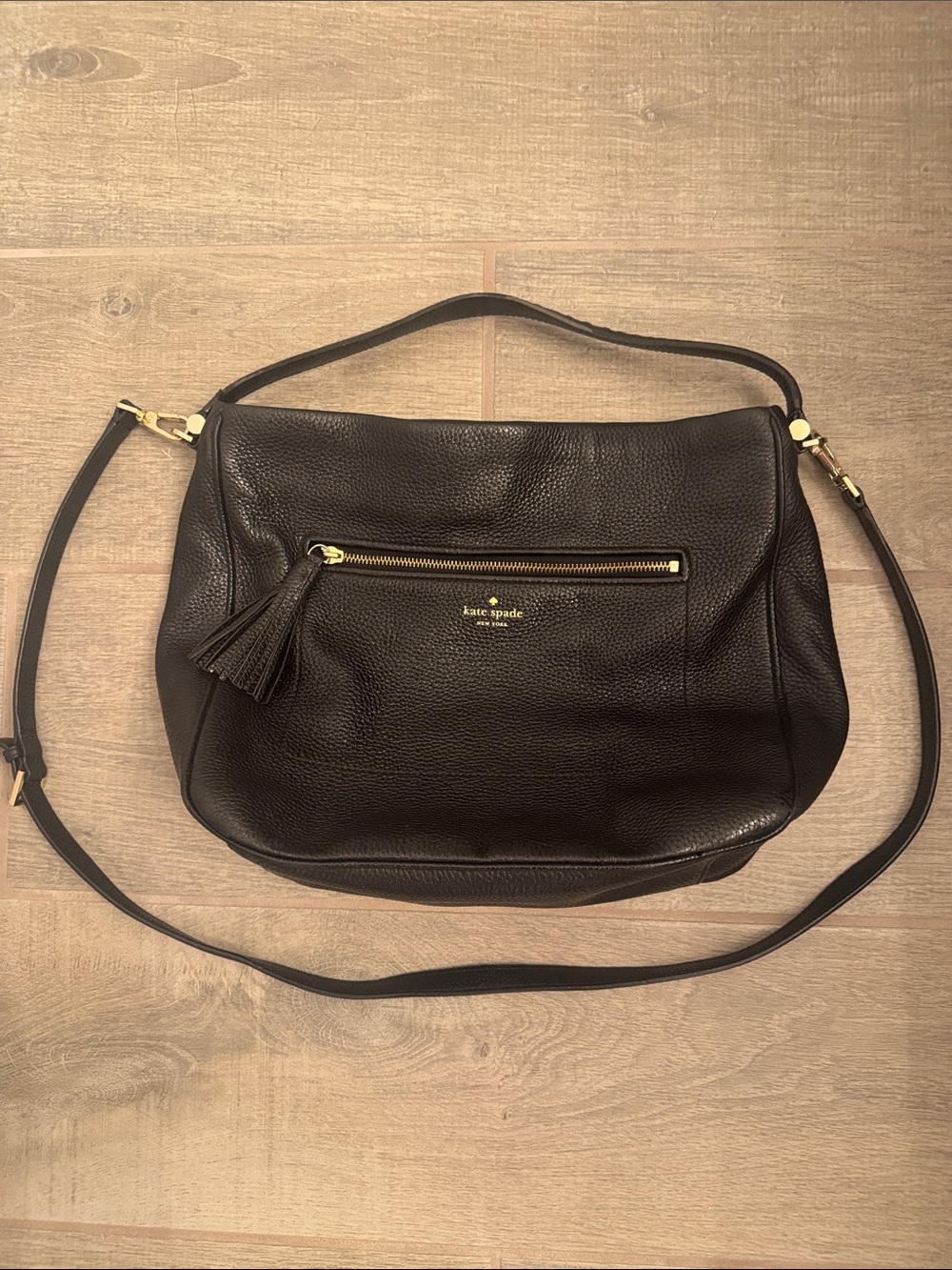 Kate Spade Chester Street Michaela Leather Hobo..PRISTINE CONDITION - Picture 1 of 10